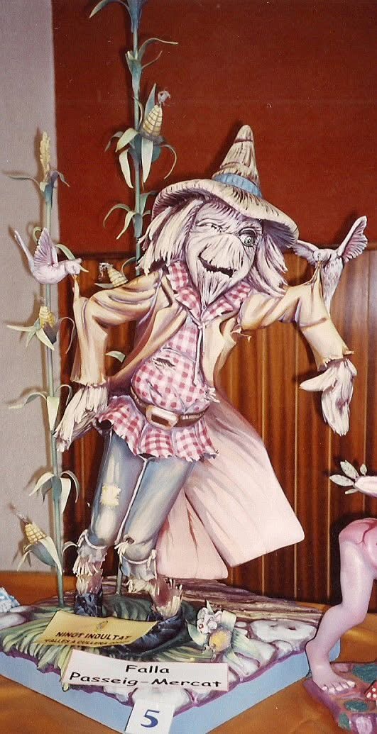 NINOT INDULTAT INFANTIL 2002 - PASSEIG